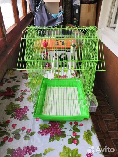 Большая клетка для птиц