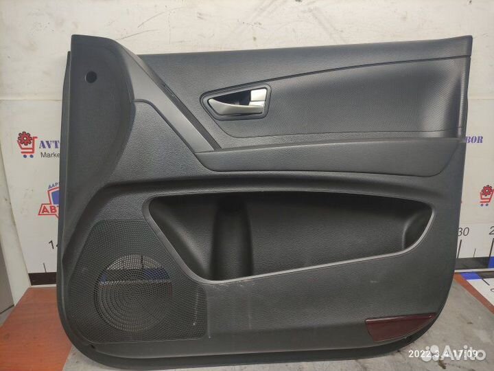 Обшивка двери передняя правая Ssang Yong Actyon