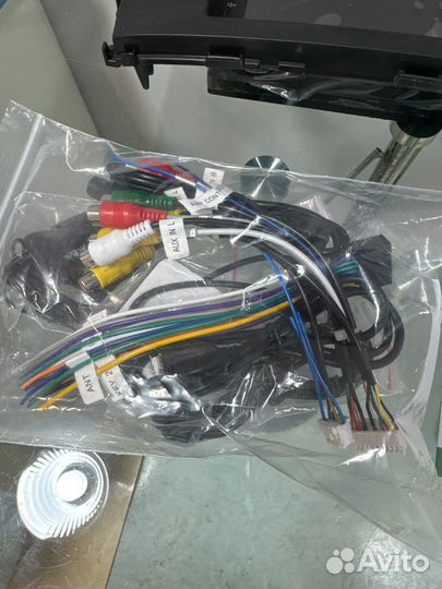 Магнитола 2 din android mitsubishi Pajero 4