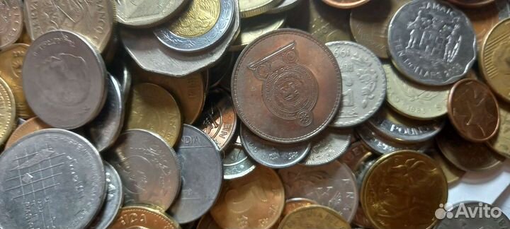 Иностранные монеты оптом.весь мир + 137 штук