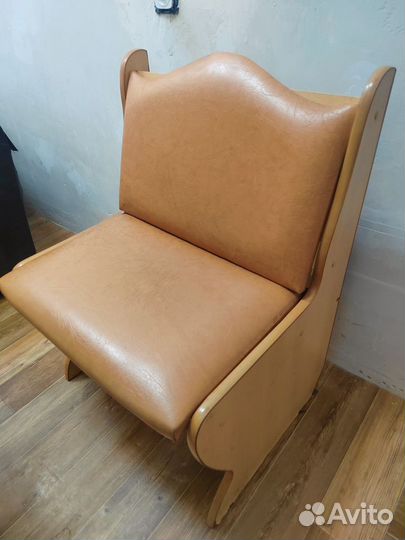 Кухонный диванчик бу