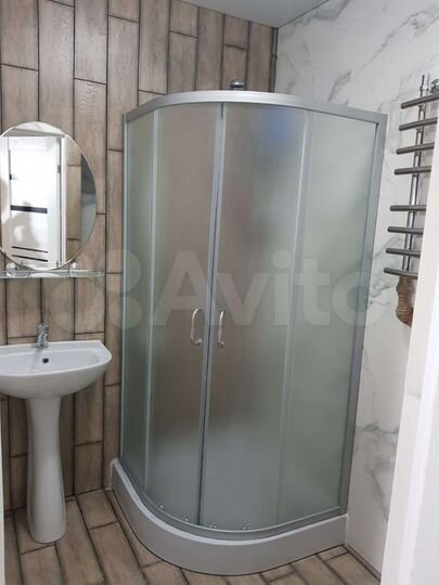 2-к. квартира, 54 м², 1/9 эт.