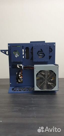 Игровой компьютерный стенд