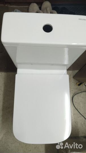 Унитаз новый безободковый