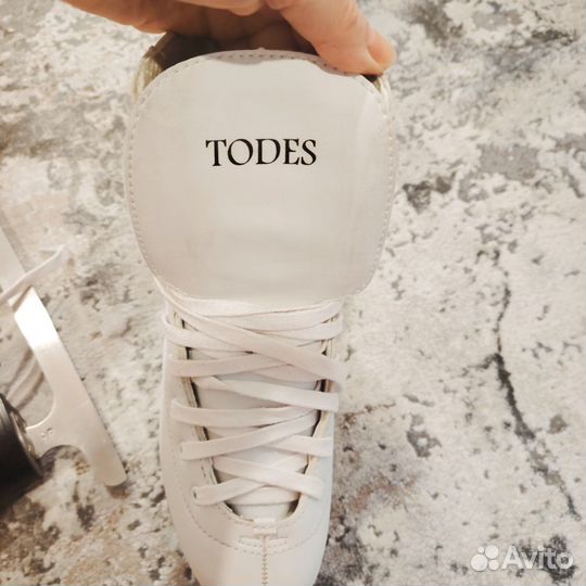 Коньки женские 38 39 размер