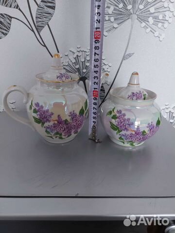 Заварочный чайник, сахарница