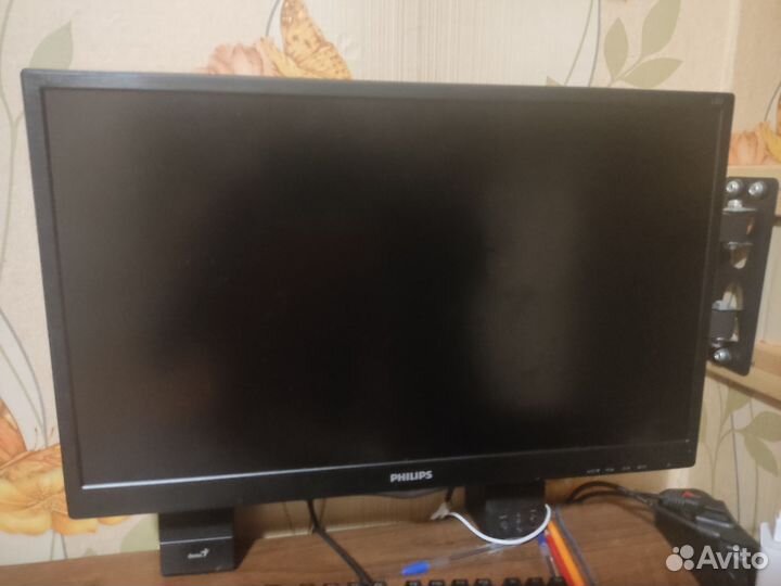 Игровой системный блок с монитором