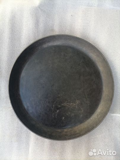 Сковорода чугунная СССР d-36,5 см