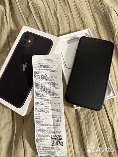 Телефон iPhone 11 128 gb