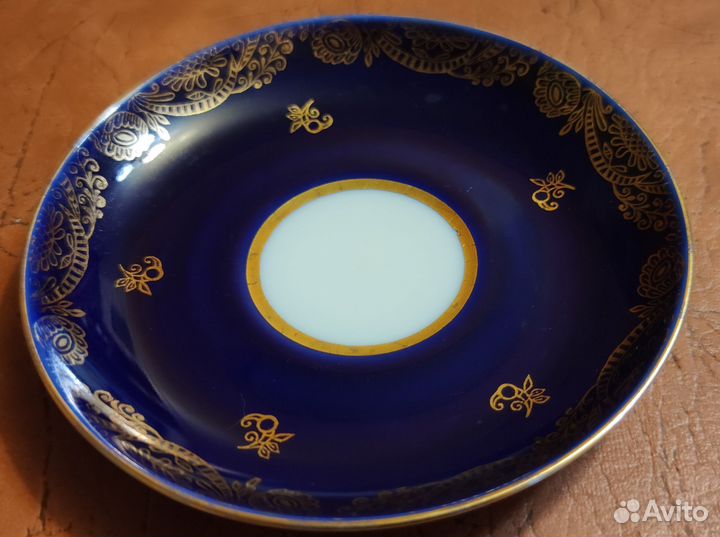 Блюдце из сервиза Ночь