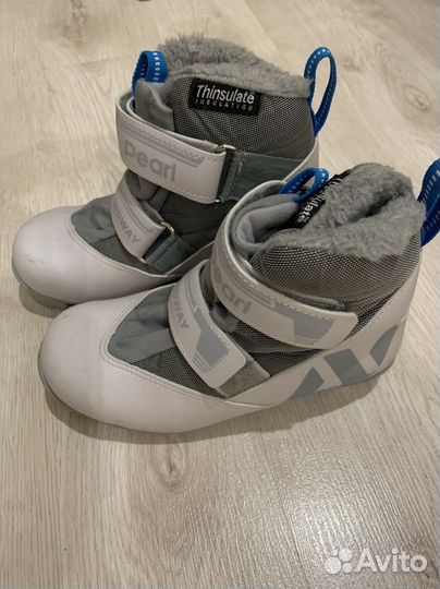 Лыжные ботинки размер 34
