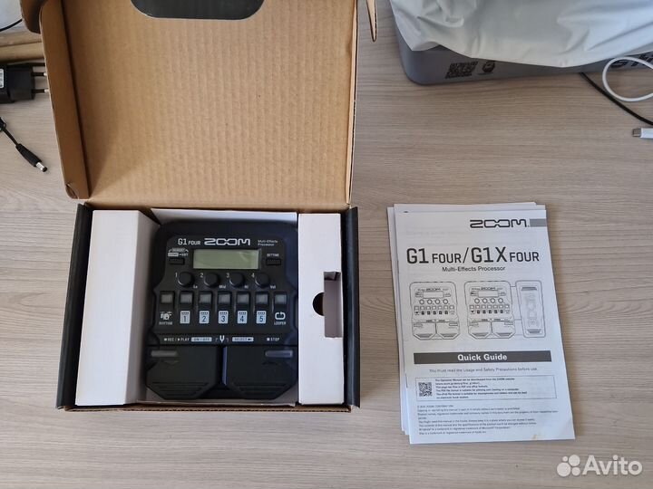 G1 Four Zoom Гитарный процессор