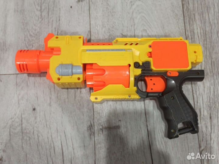 Бластер тайфун электрический