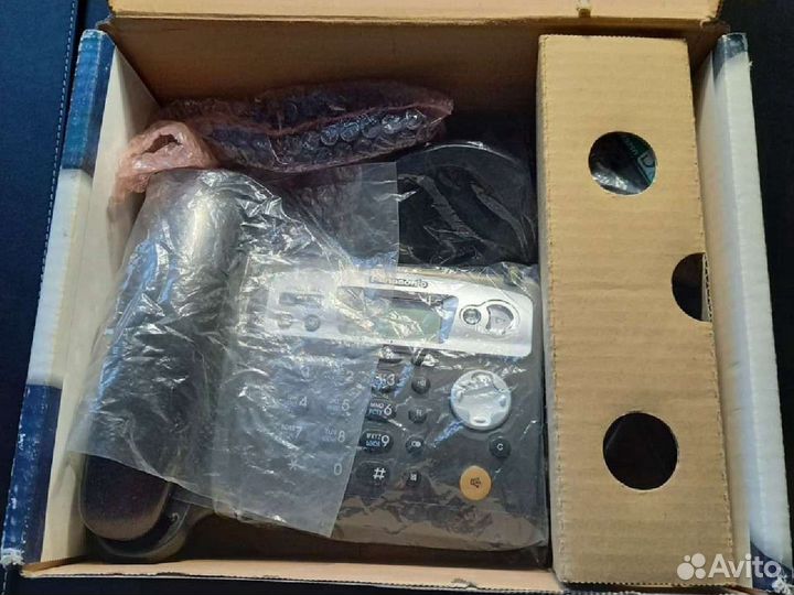 Беспроводный телефон с автоответчиком Panasonic