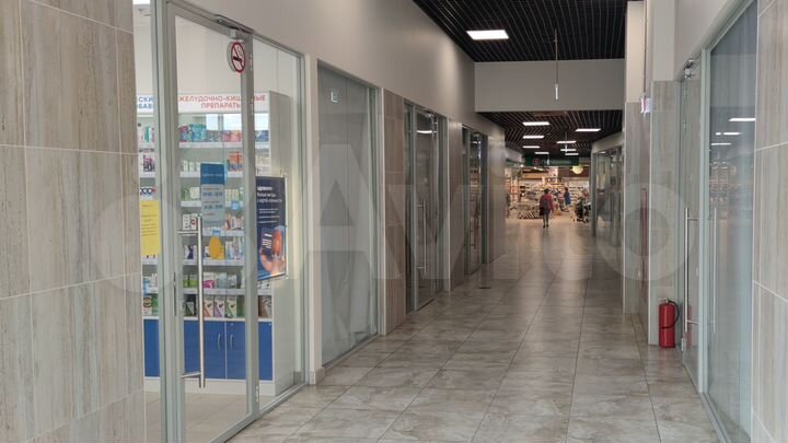 Сдам торговое помещение, 28 м²