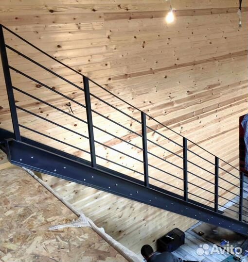 Металлические перила