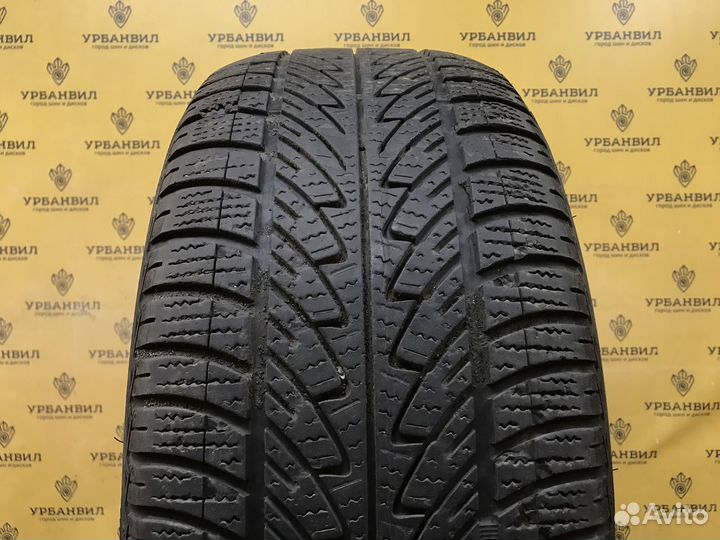 Goodyear UltraGrip 8 Performance 225/40 R18 92V