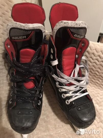 Коньки хоккейные Bauer