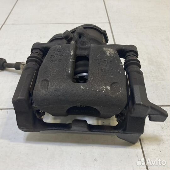 Суппорт задний правый Audi A6 C7 4G5