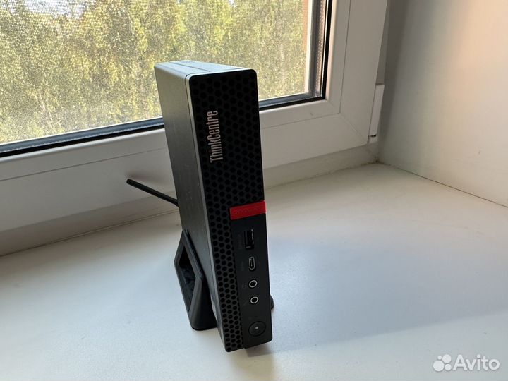 Lenovo thinkcentre m720q