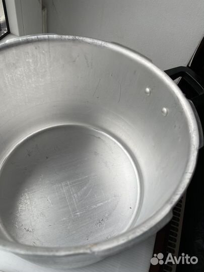 Кастрюля из нержавейки новая