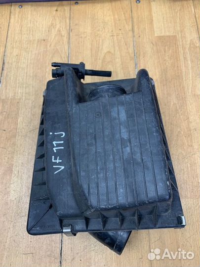 Корпус воздушного фильтра Opel Zafira A Z18XE