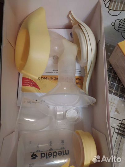 Молокоотсос ручной medela