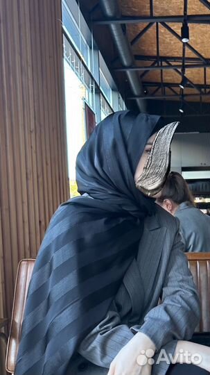 Шарфы и палантины