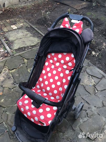 Прогулочная коляска