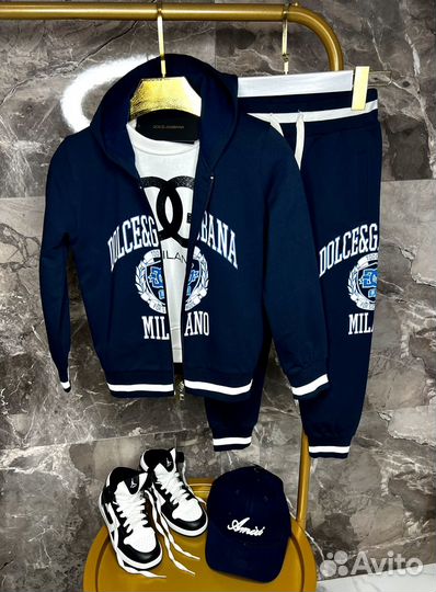 Шикарный костюм тройка dolce&gabbana люкс