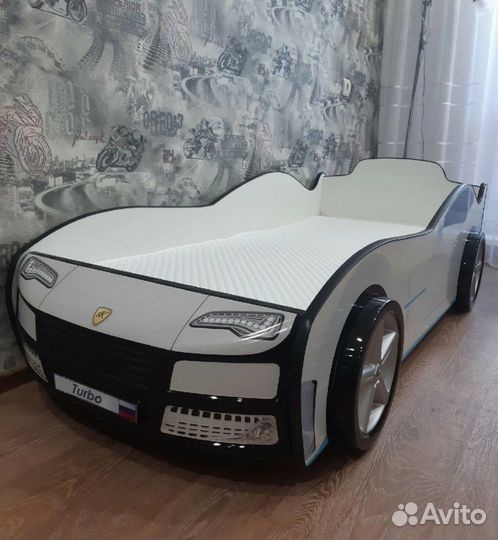 Кровать машинка детская