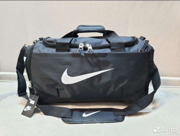 Сумка мужская спортивная nike
