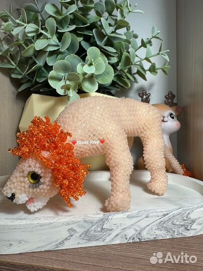 Лев из бисера