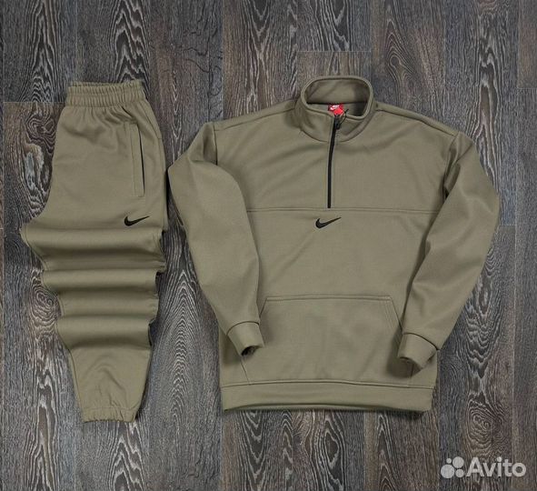 Флисовый спортивный костюм nike