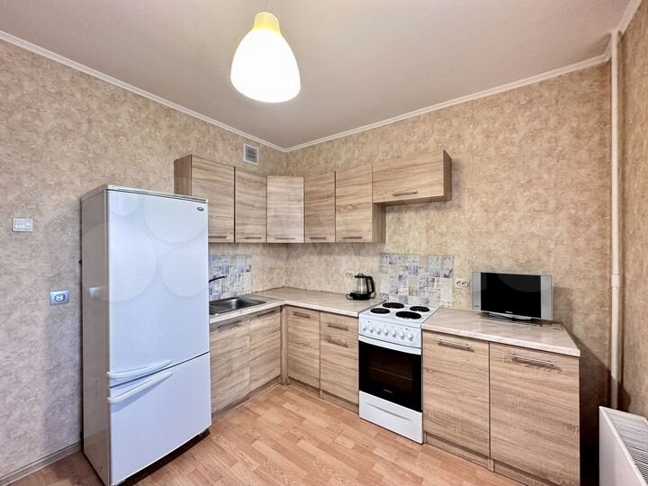 3-к. квартира, 76 м², 4/25 эт.