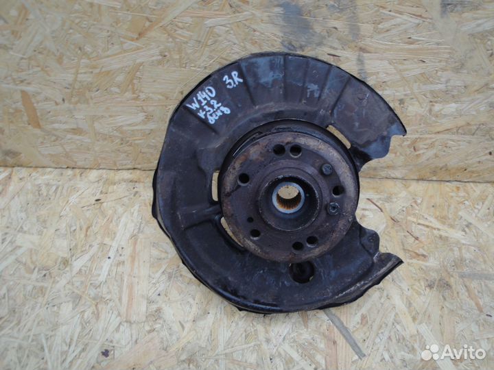 Кулак задний правый Mercedes W140 V-3.2