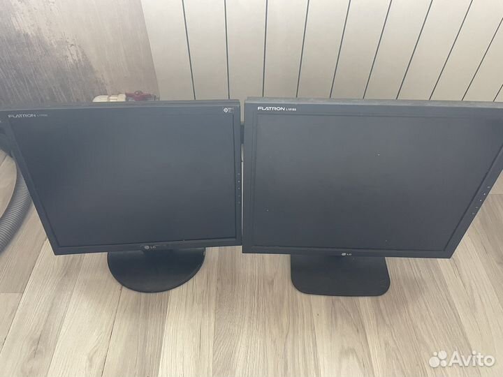 Монитор LG