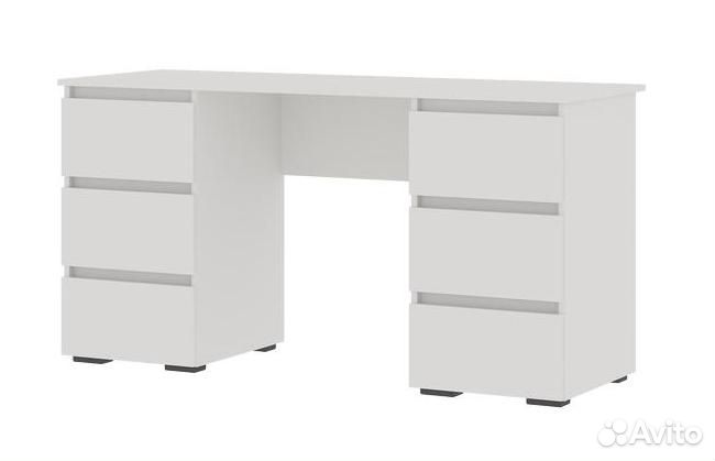 Стол компьютерный новый