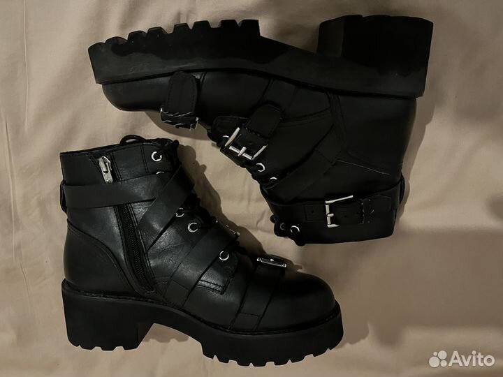 Ботинки женские ASH