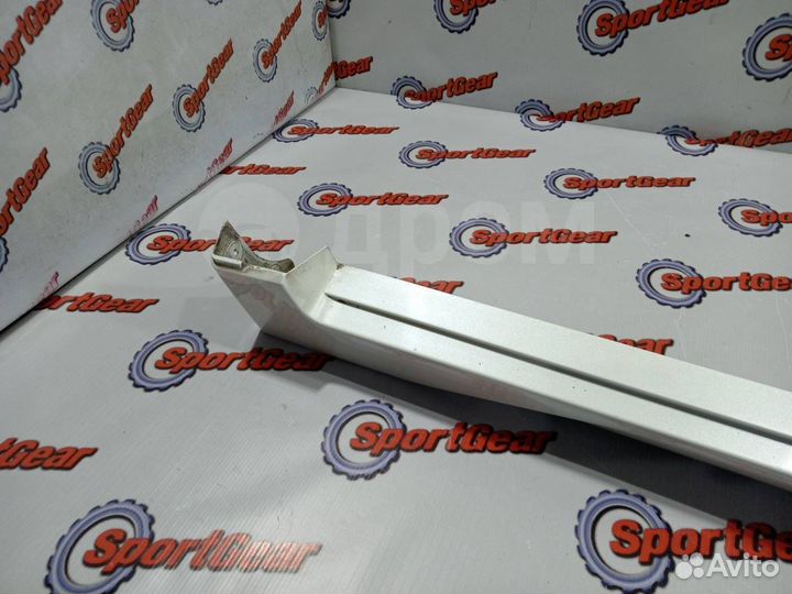 Накладка порога левая Nissan X-Trail HNT32 MR20DD