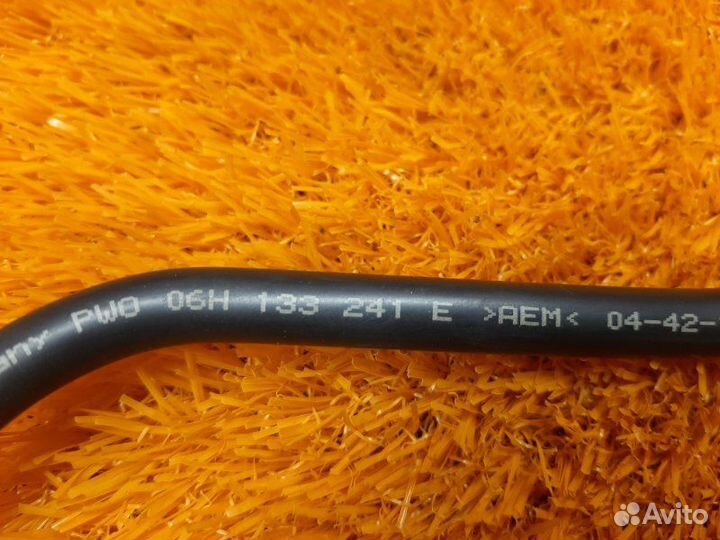 Шланг вакуумный Audi Q5 8R cdnc 2010