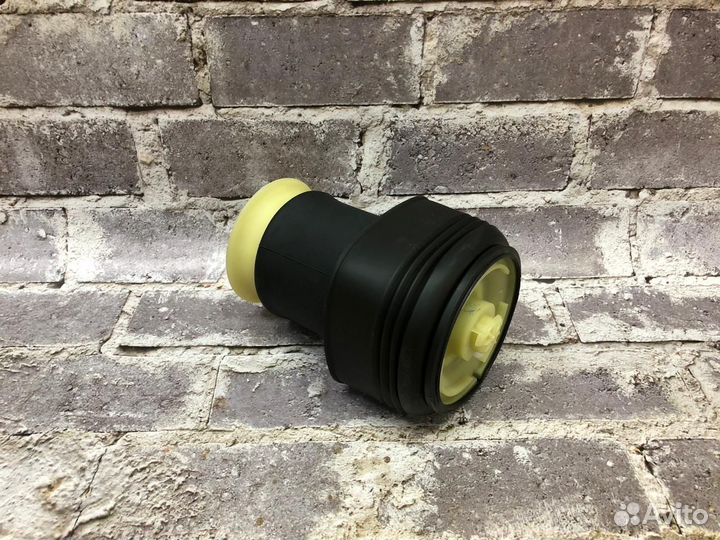 Баллон бмв Х5 Е70 задний 37126783420