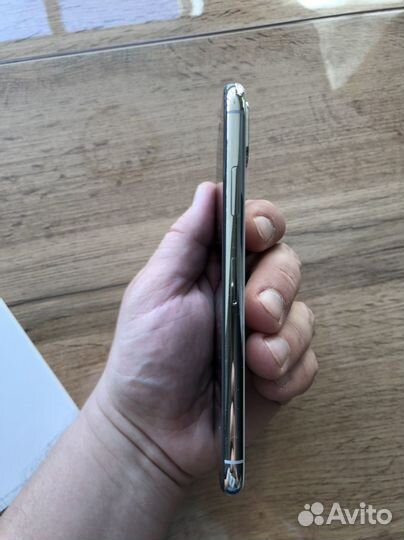 iPhone 10 64gb