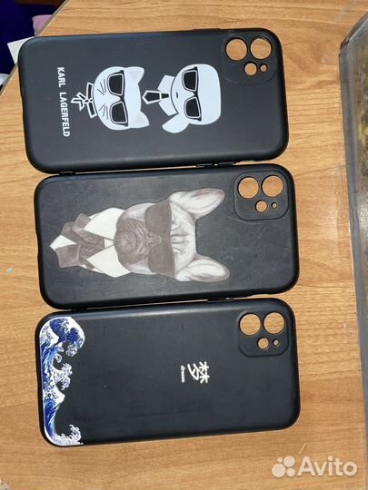 Чехлы на телефон iPhone 11