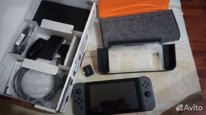 Nintendo Switch прошитая rev1 512Гб