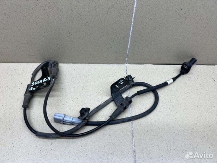 Датчик abs передний левый Hyundai Solaris седан