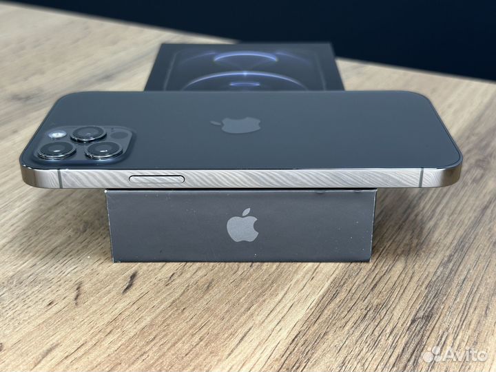 iPhone 12 Pro, 256 ГБ