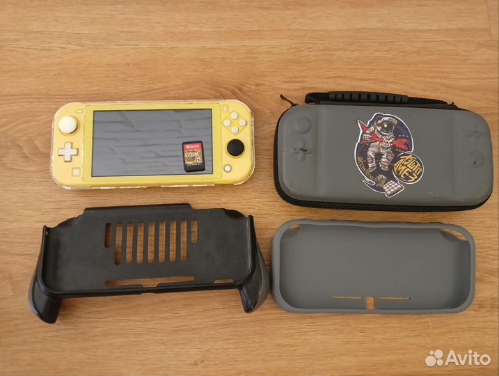 Nintendo switch lite с комплектом