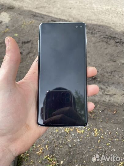 Samsung Galaxy S10+, 8/128 ГБ