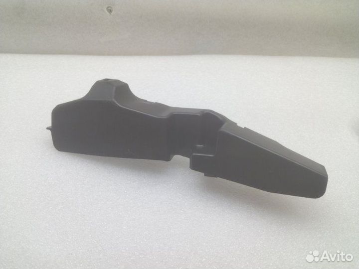 Кожух замка капота Lexus Is250 XE20 4grfse 2007